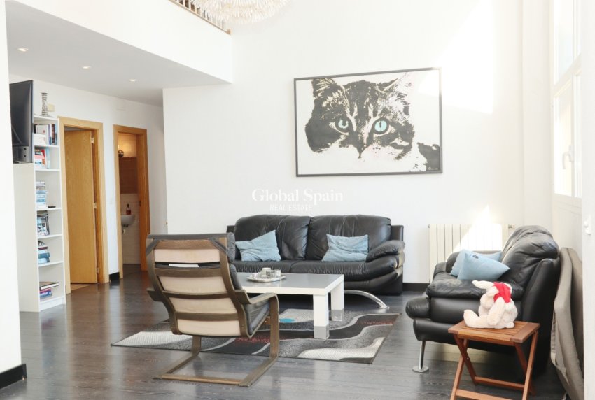 Resale - VILLA -
ALTEA - Costa Blanca