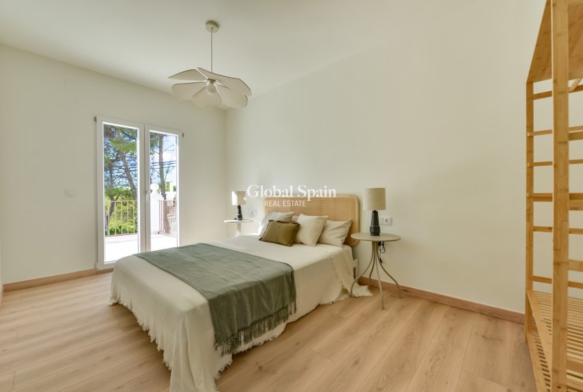 Resale - VILLA -
ALTEA - Costa Blanca