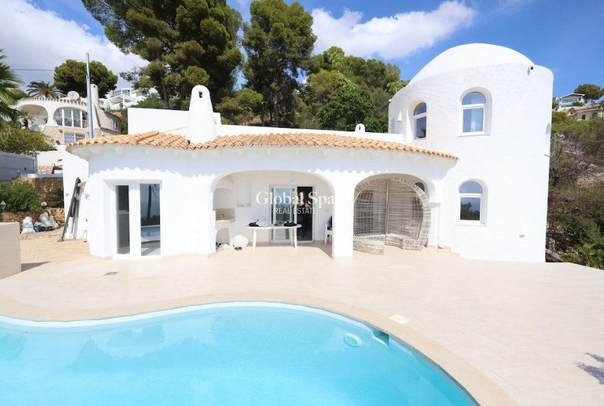 Resale - VILLA -
ALTEA - Costa Blanca