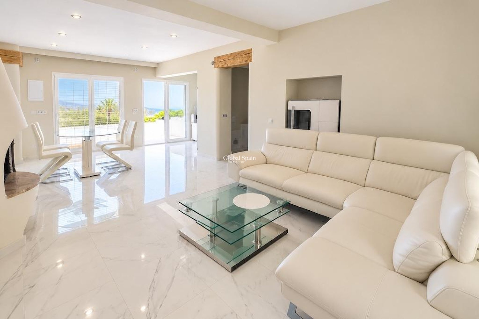 Resale - VILLA -
ALTEA - Costa Blanca