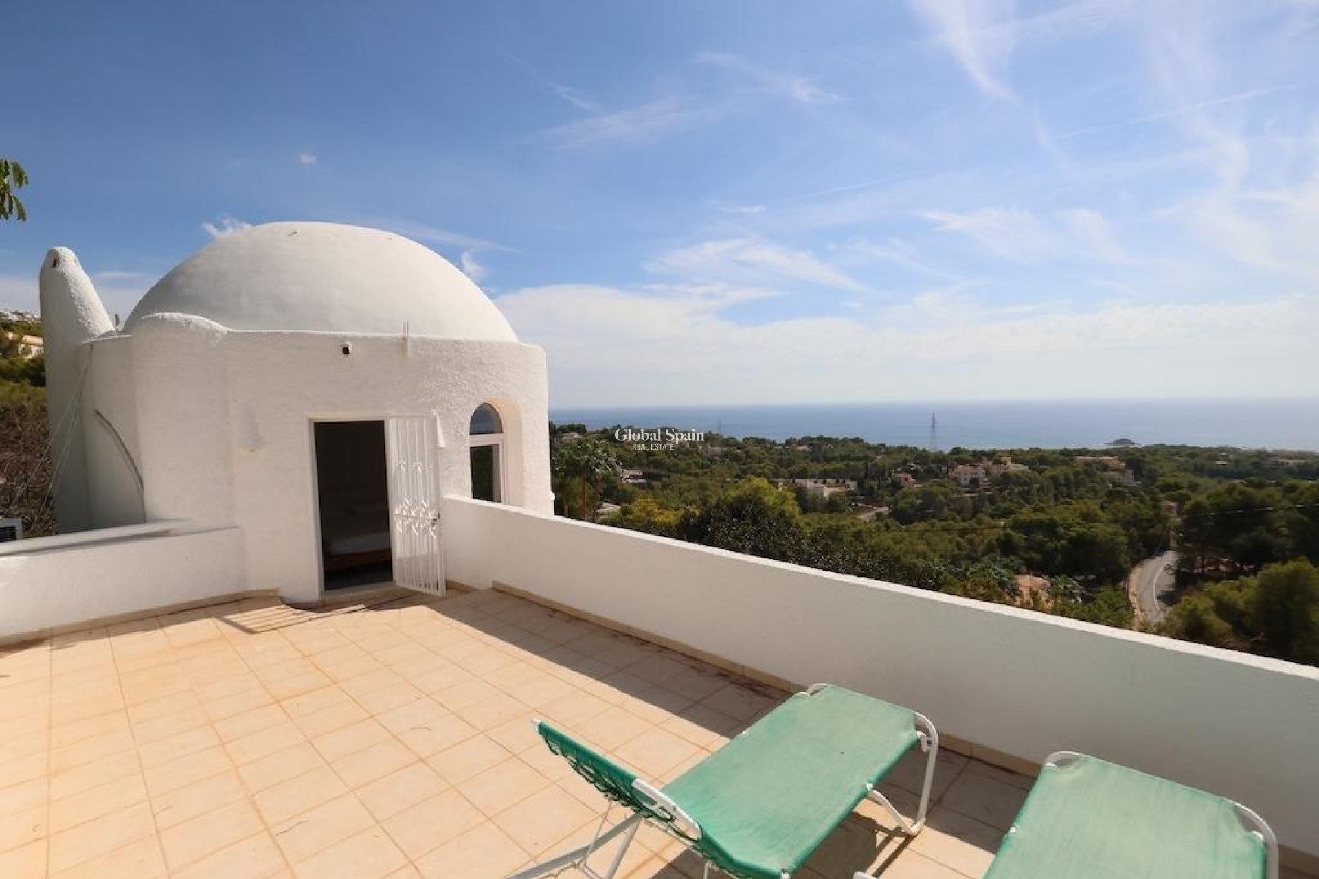 Resale - VILLA -
ALTEA - Costa Blanca