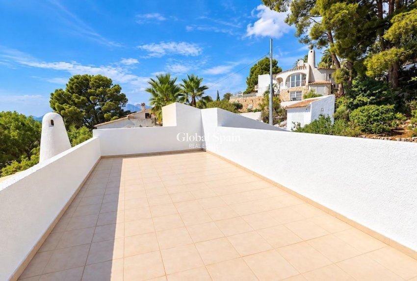 Resale - VILLA -
ALTEA - Costa Blanca