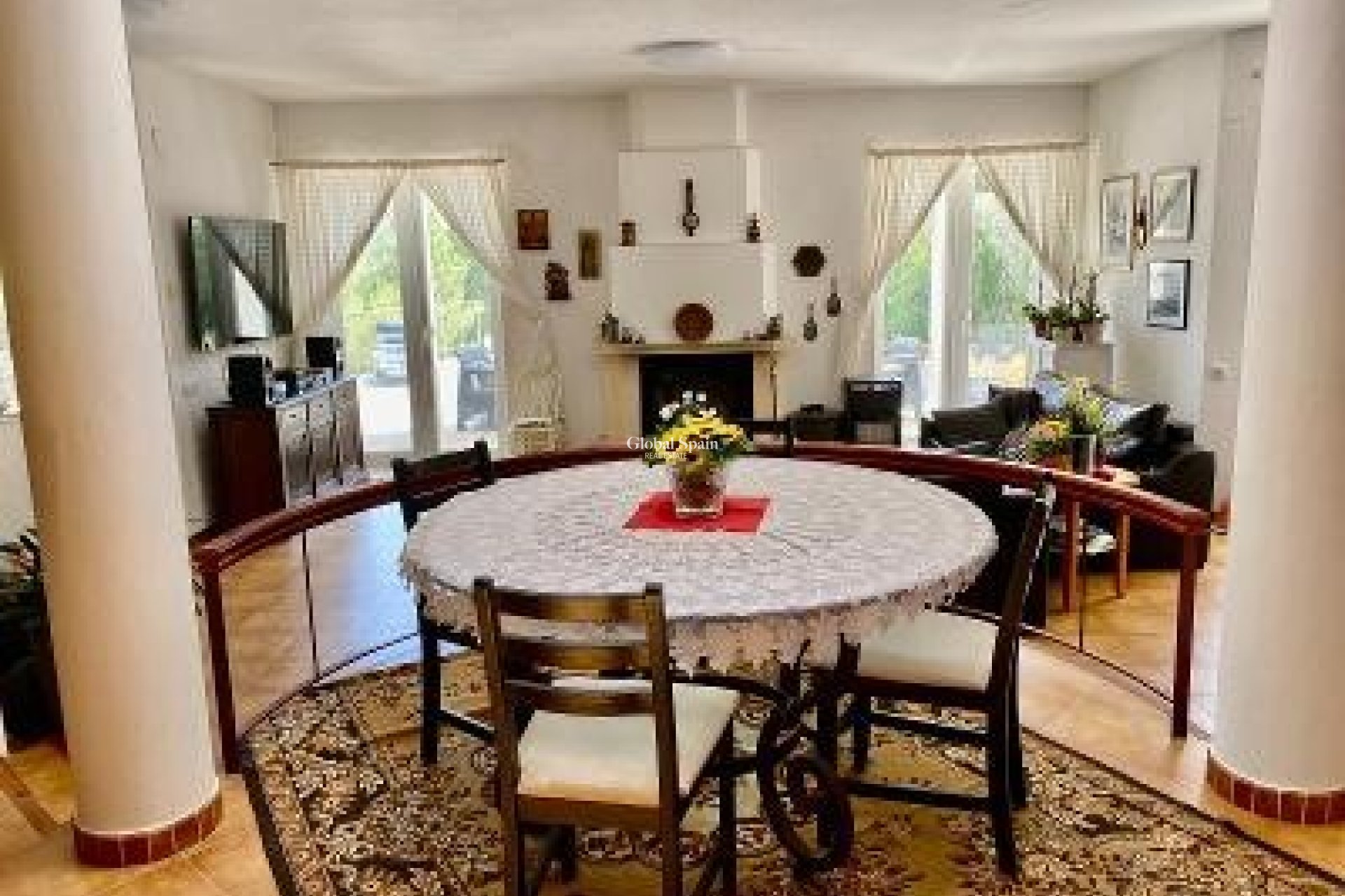 Resale - VILLA -
ALTEA - Marina Baja