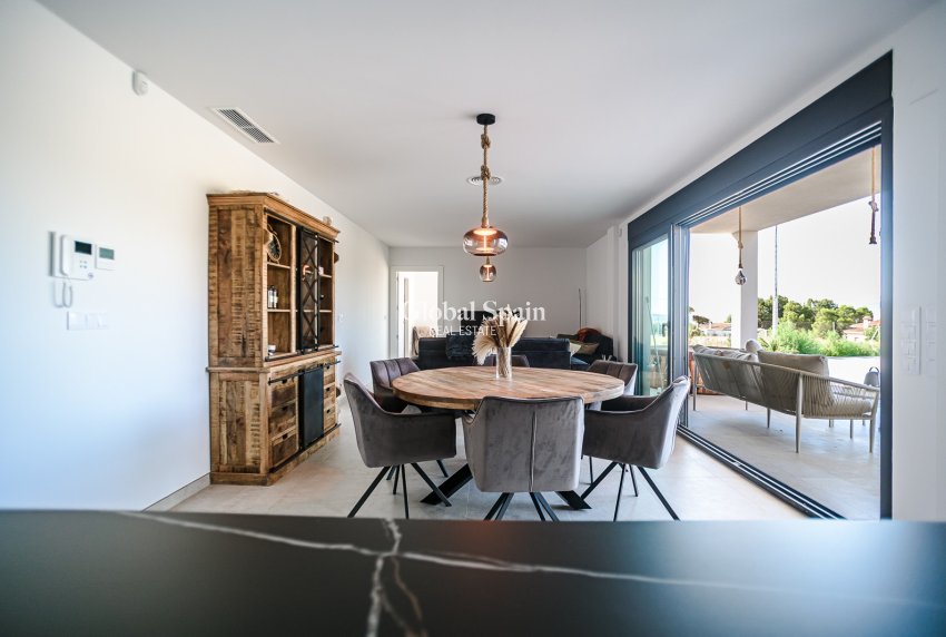 Resale - VILLA -
ASPE - Aspe