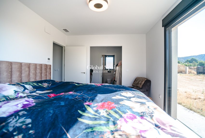 Resale - VILLA -
ASPE - Aspe