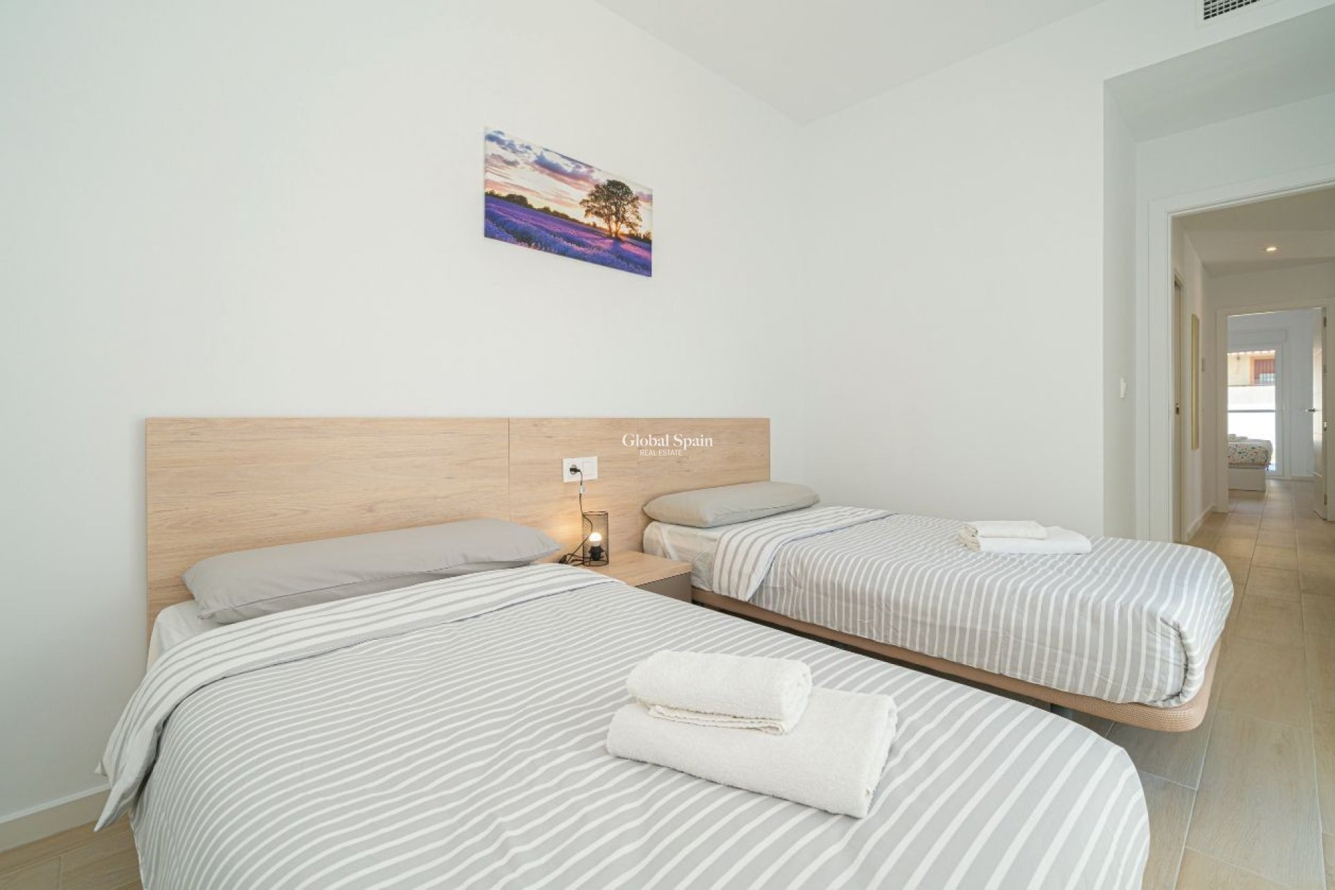 Resale - VILLA -
AVILESES - Inland