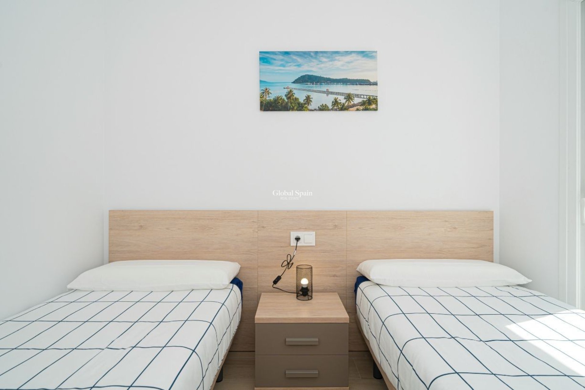 Resale - VILLA -
AVILESES - Inland