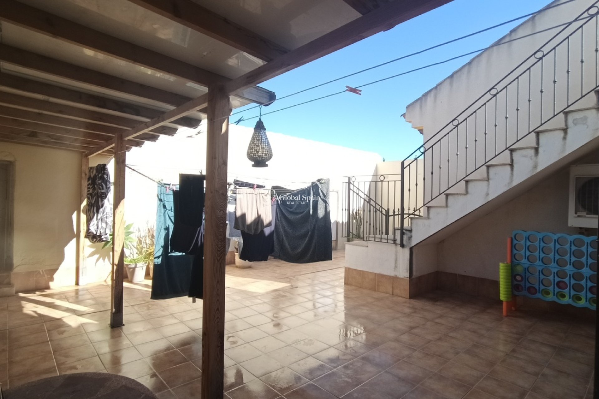 Resale - VILLA -
AVILESES - Inland