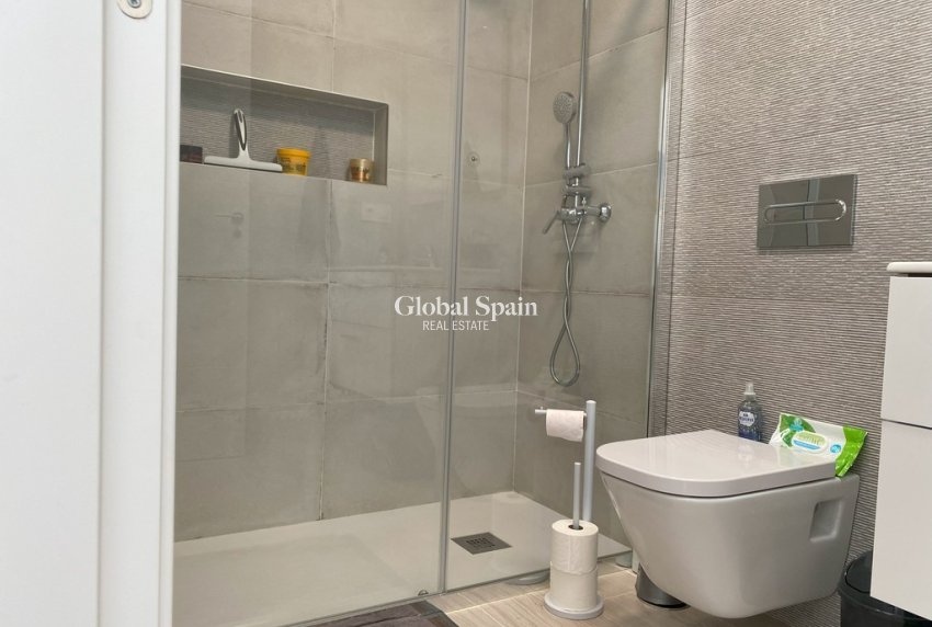 Resale - VILLA -
AVILESES - Inland