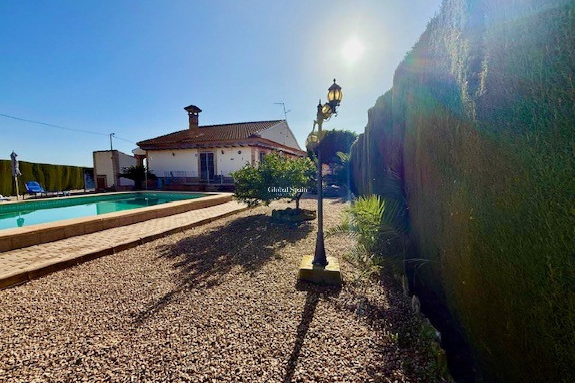 Resale - VILLA -
AVILESES - Inland