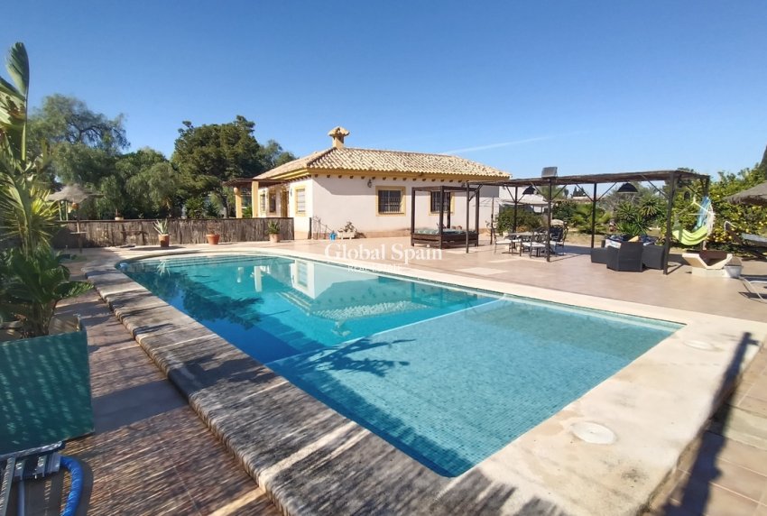 Resale - VILLA -
AVILESES - Inland