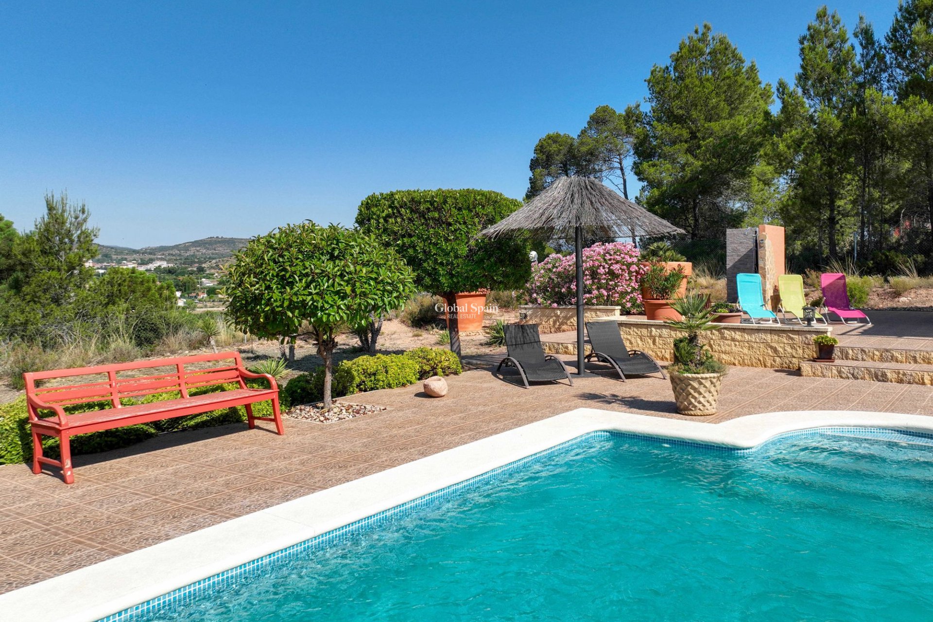 Resale - VILLA -
AYORA - Ayora