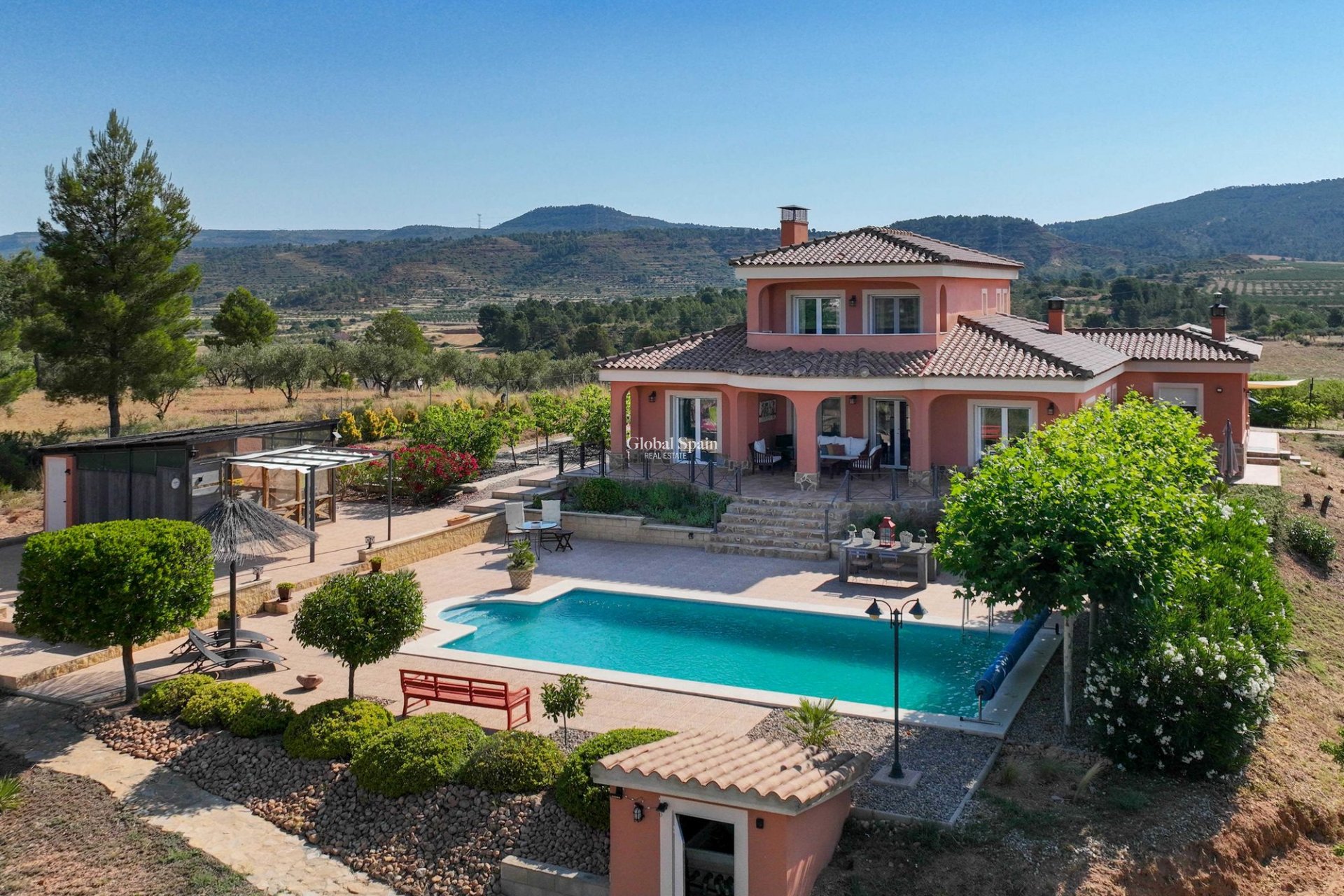 Resale - Villa -
Ayora