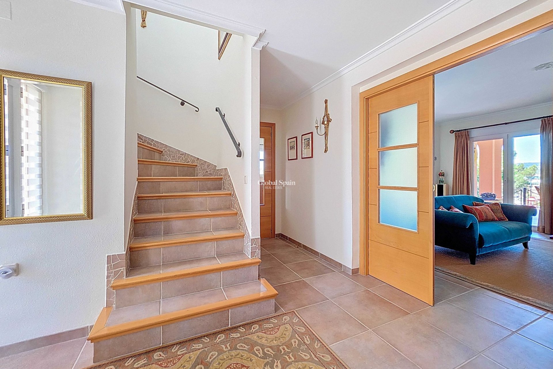 Resale - Villa -
Ayora