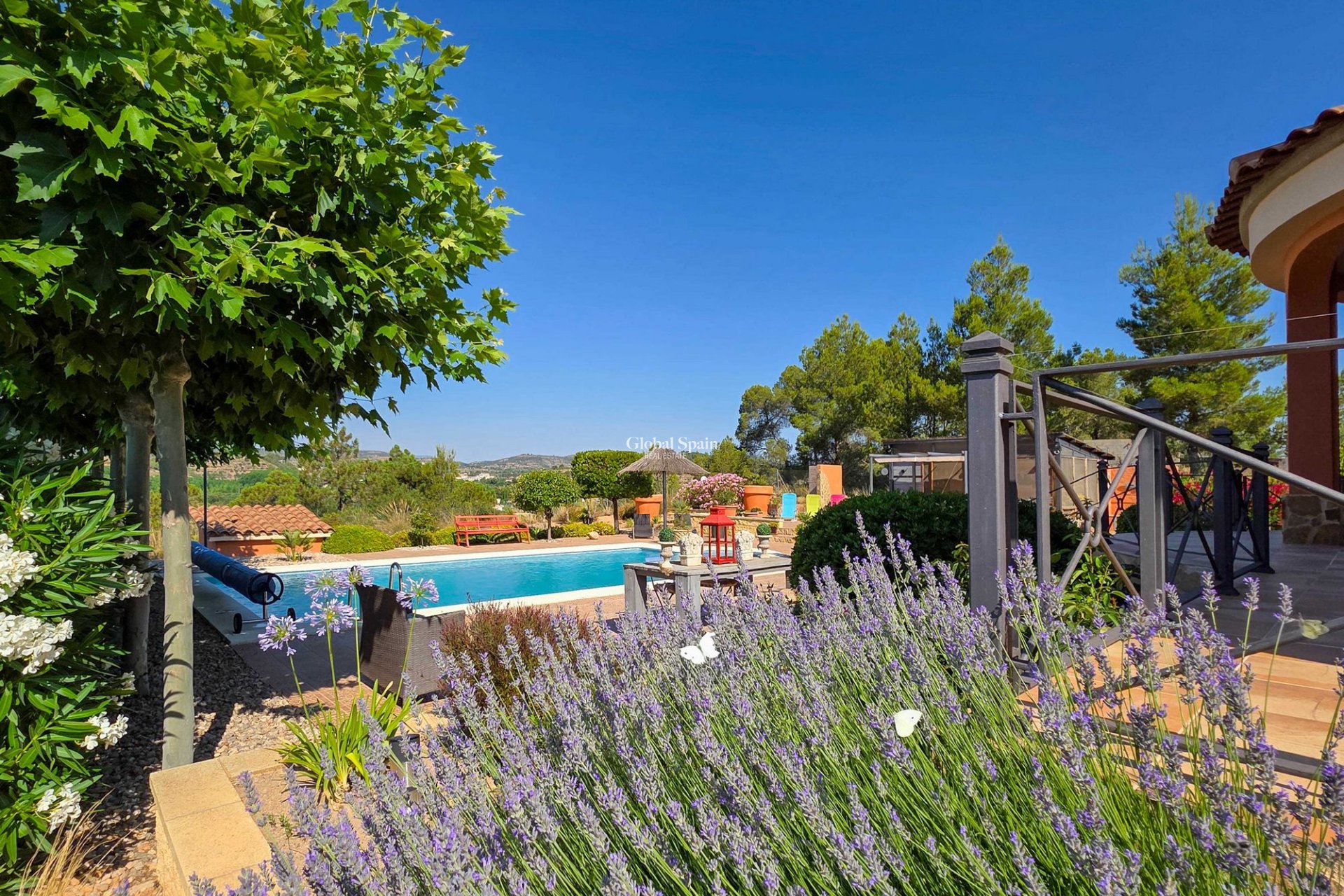 Resale - Villa -
Ayora