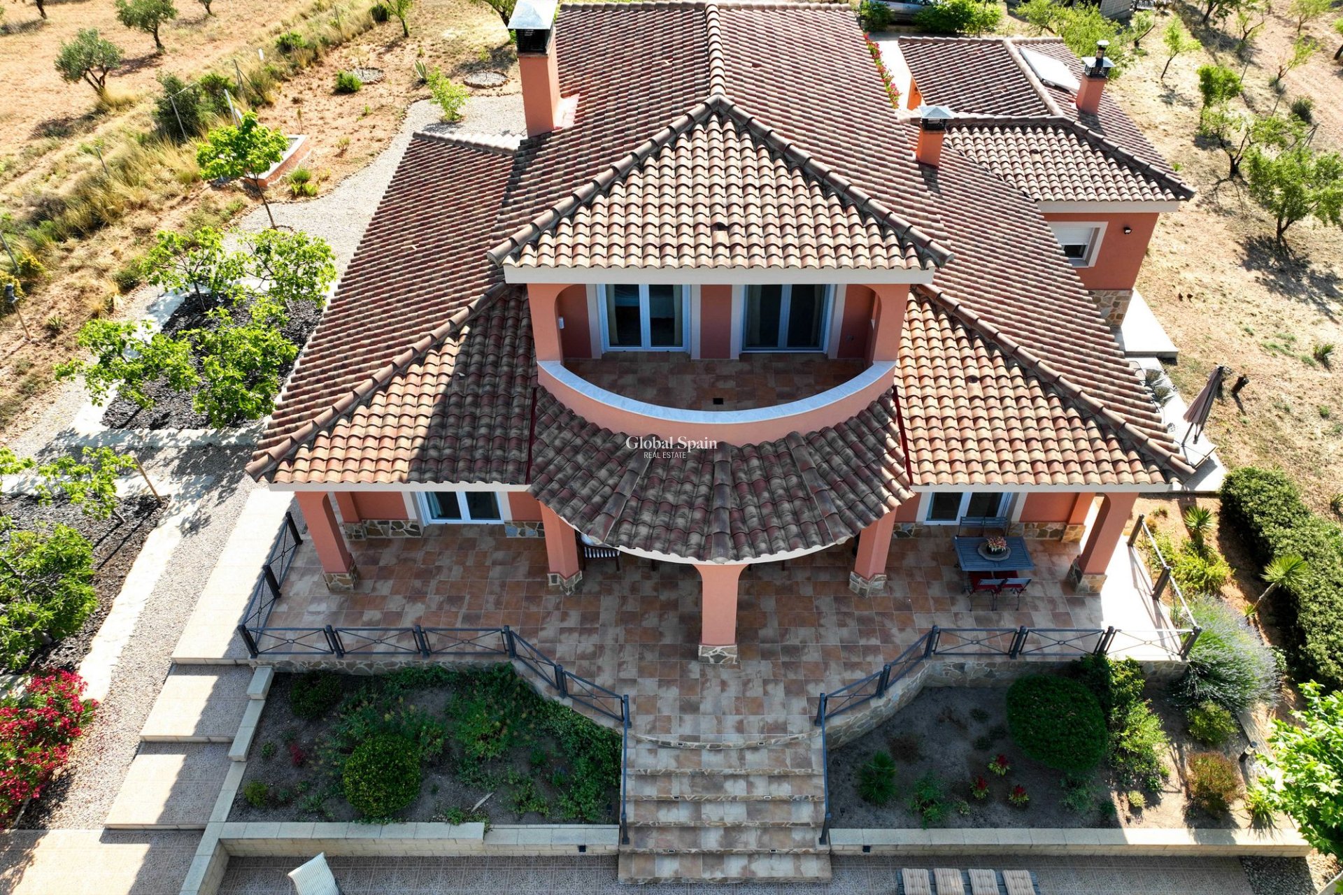 Resale - Villa -
Ayora