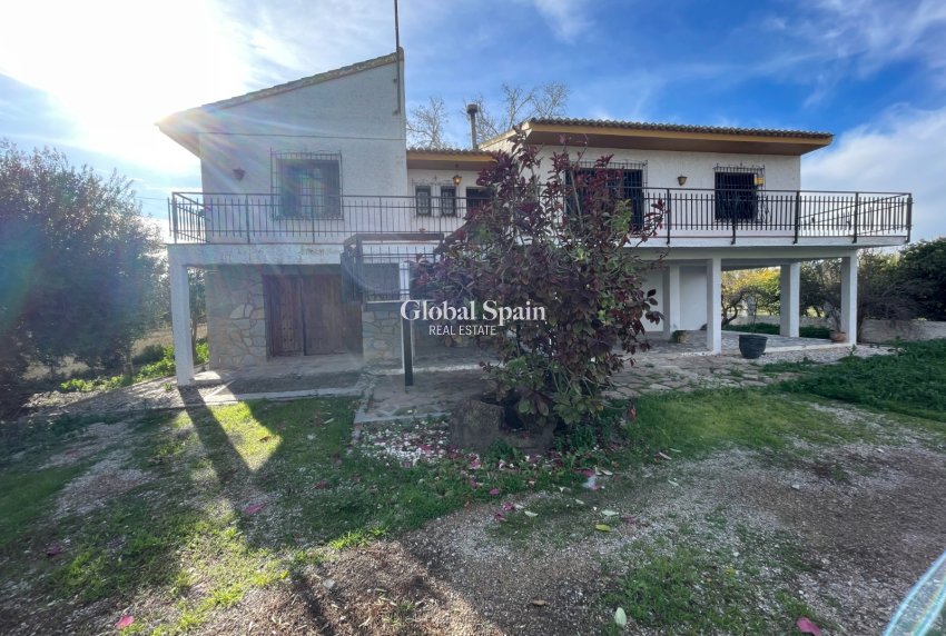Resale - VILLA -
BENEJÚZAR - Inland