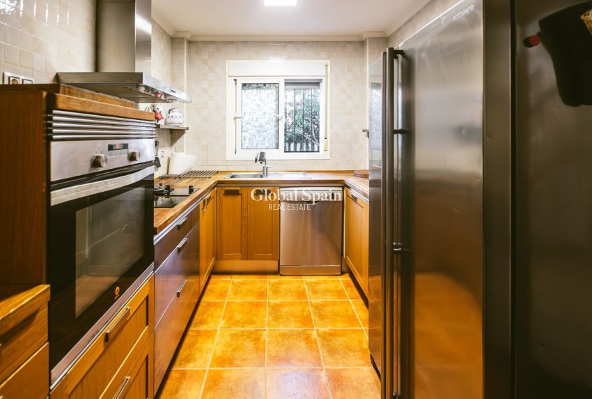 Resale - VILLA -
BENFERRI - Benferri