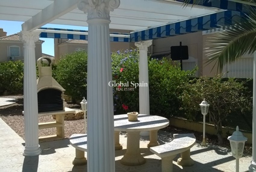 Resale - VILLA -
BENFERRI - Benferri