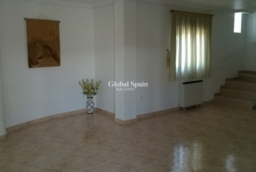 Resale - VILLA -
BENFERRI - Benferri