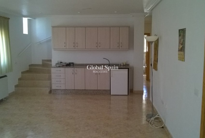 Resale - VILLA -
BENFERRI - Benferri