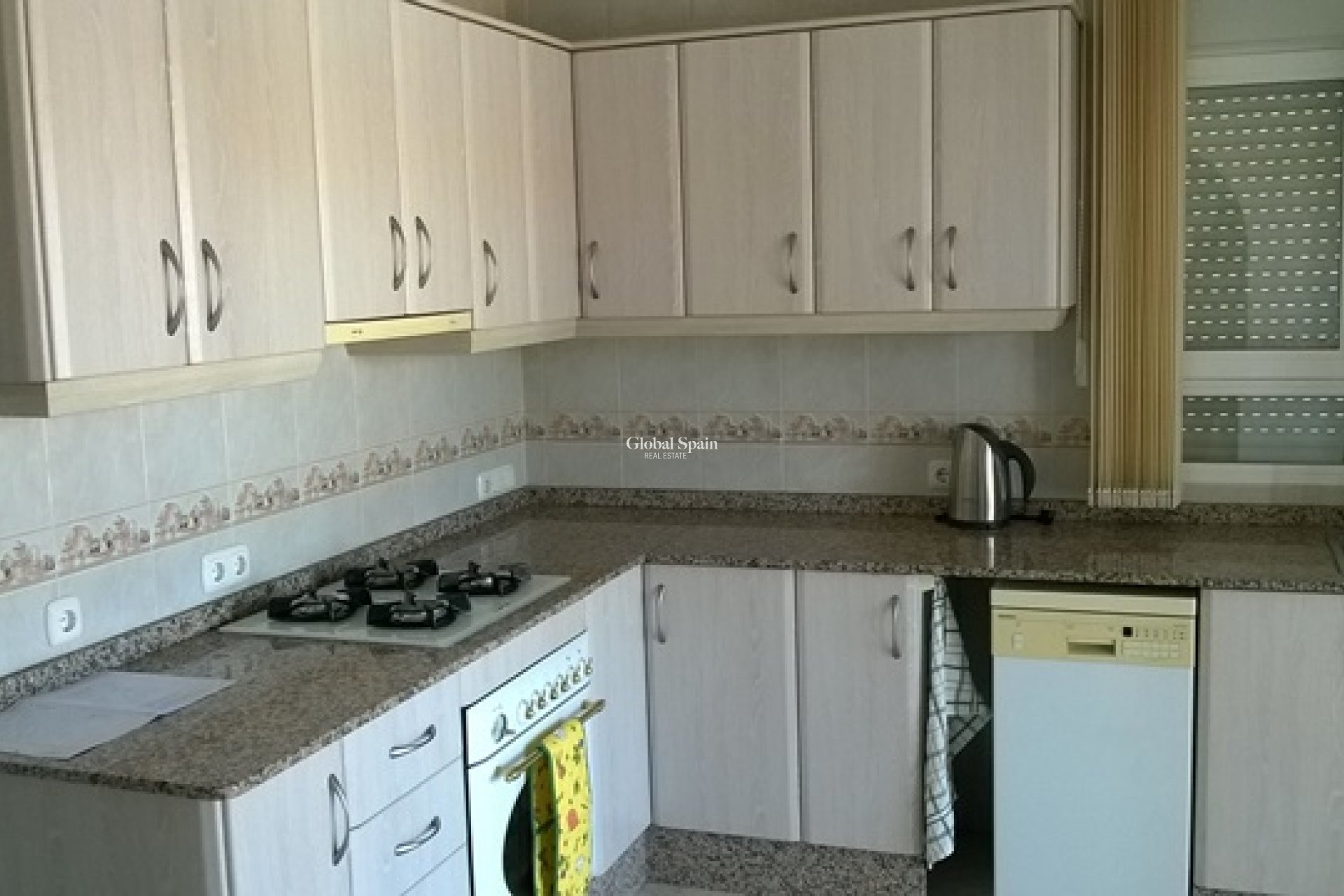 Resale - VILLA -
BENFERRI - Benferri