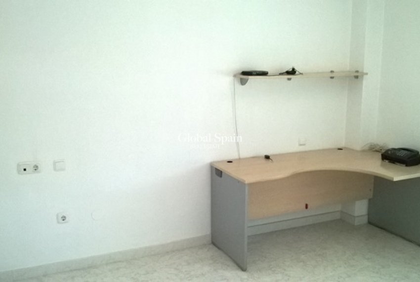 Resale - VILLA -
BENFERRI - Benferri