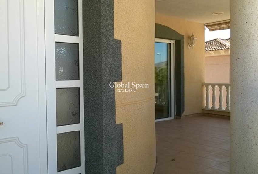 Resale - VILLA -
BENFERRI - Benferri