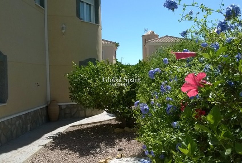 Resale - VILLA -
BENFERRI - Benferri