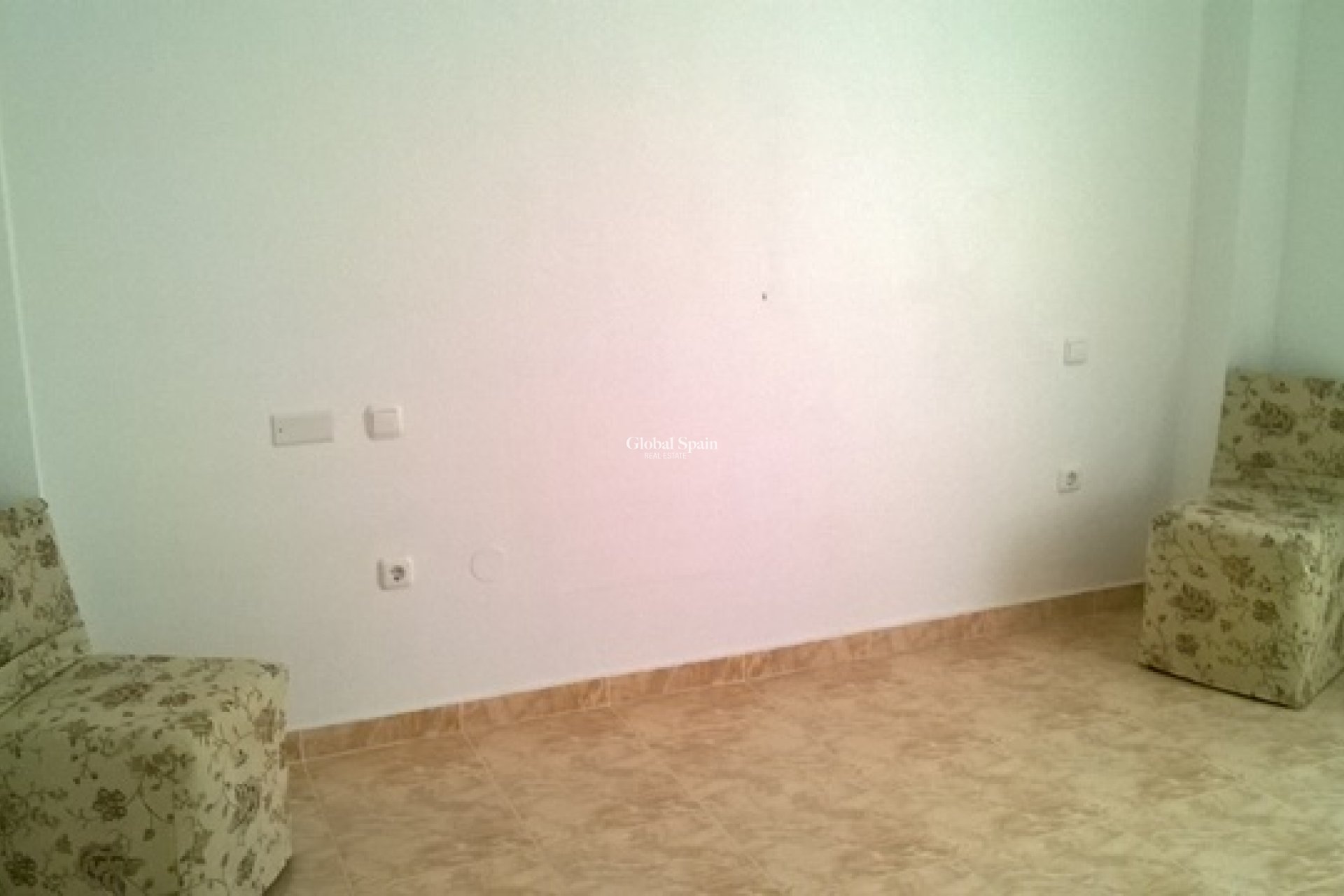 Resale - Villa -
Benferri