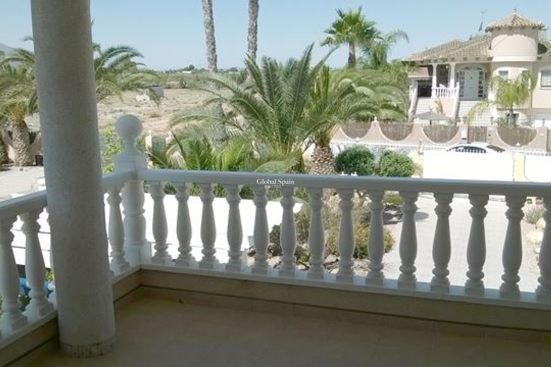 Resale - Villa -
Benferri