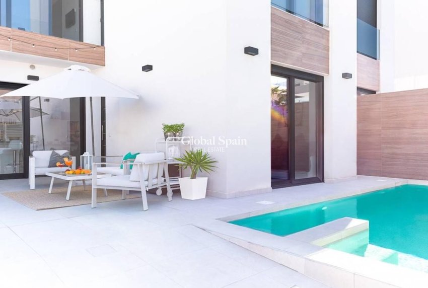 Resale - VILLA -
Benijofar - Benijofar - Village