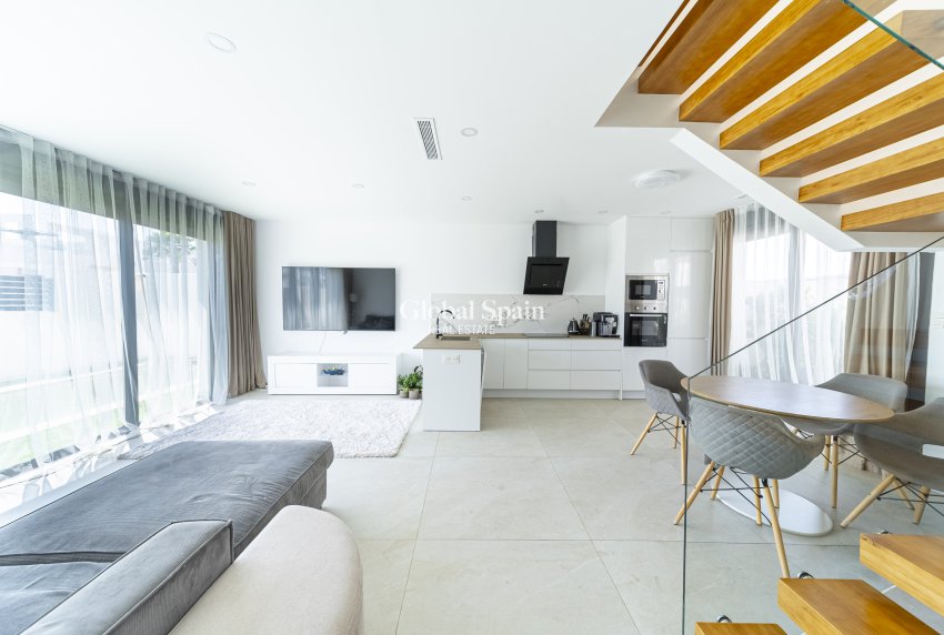 Resale - Villa -
BENIJÓFAR - Benijófar