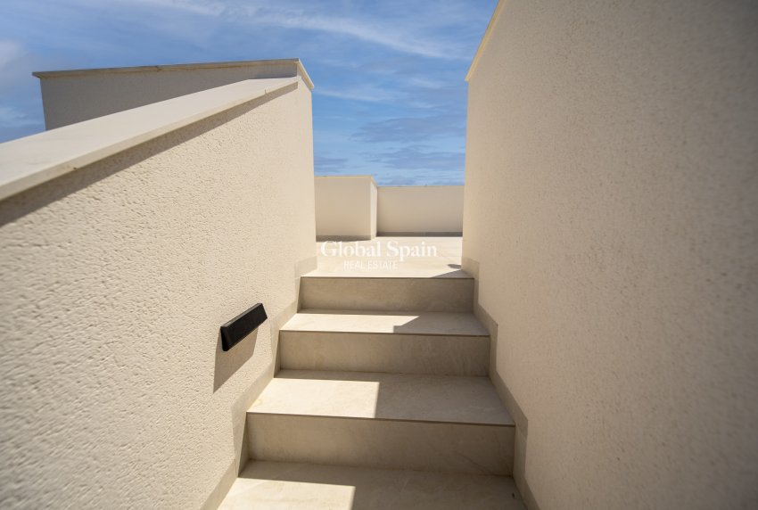 Resale - Villa -
BENIJÓFAR - Benijófar