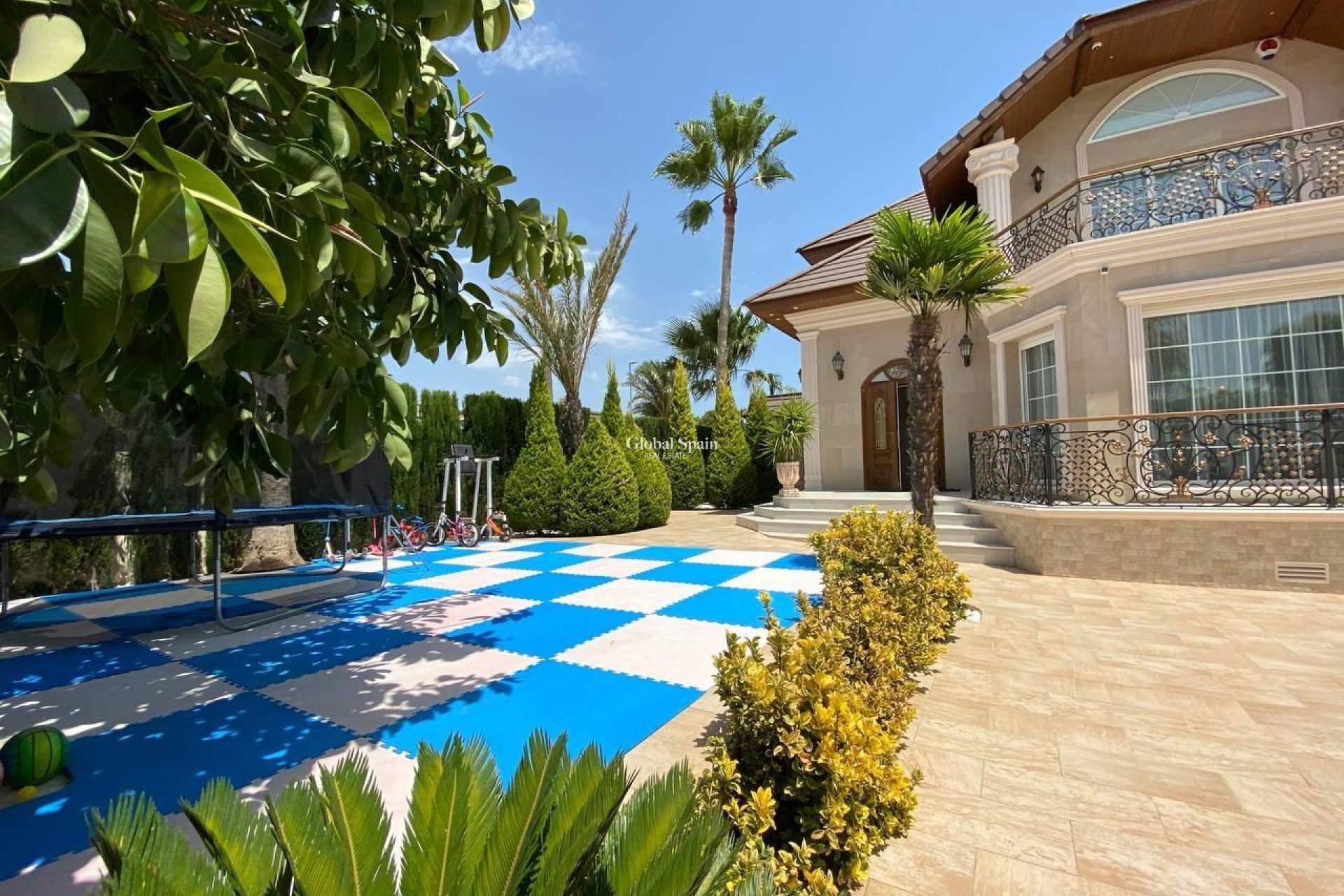 Resale - VILLA -
BENIJÓFAR - Ciudad Quesada