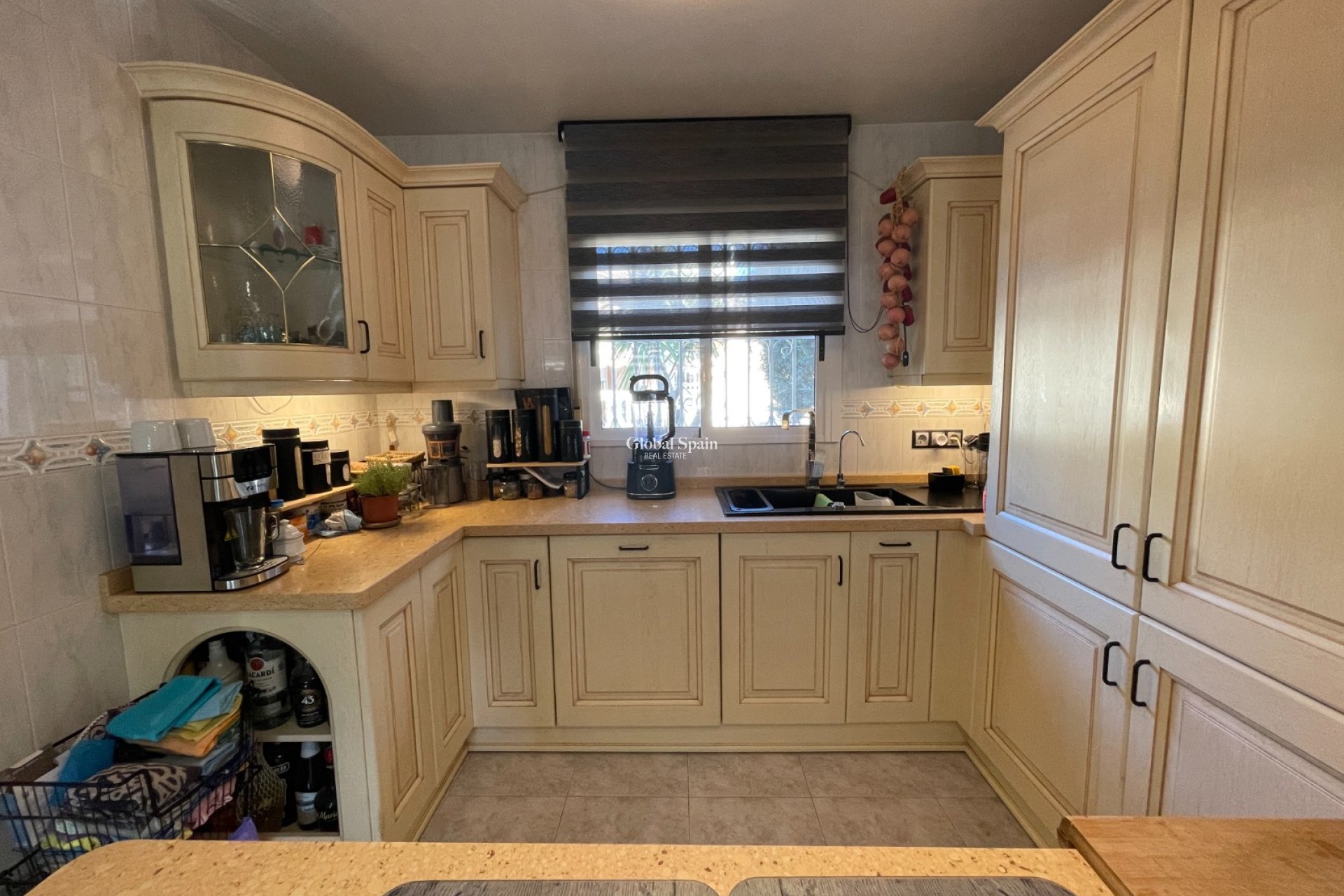 Resale - VILLA -
BENIJÓFAR - Costa Blanca