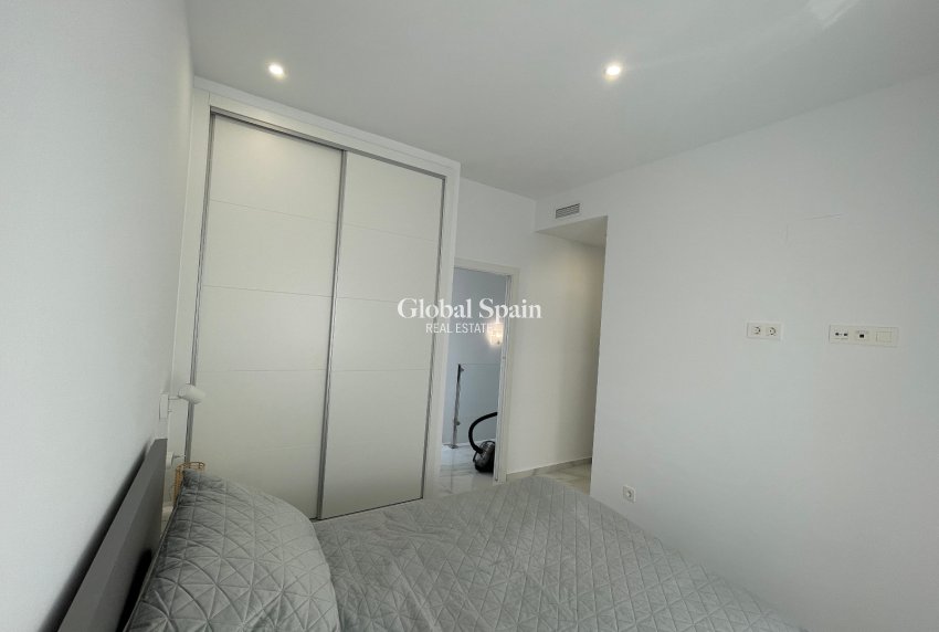 Resale - VILLA -
BENIJÓFAR - Costa Blanca