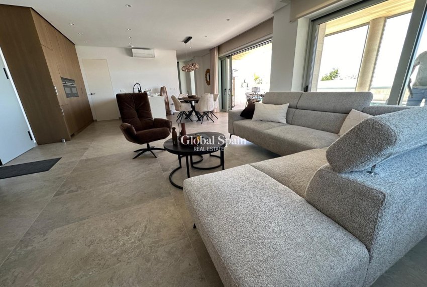 Resale - VILLA -
BENIJÓFAR - Costa Blanca