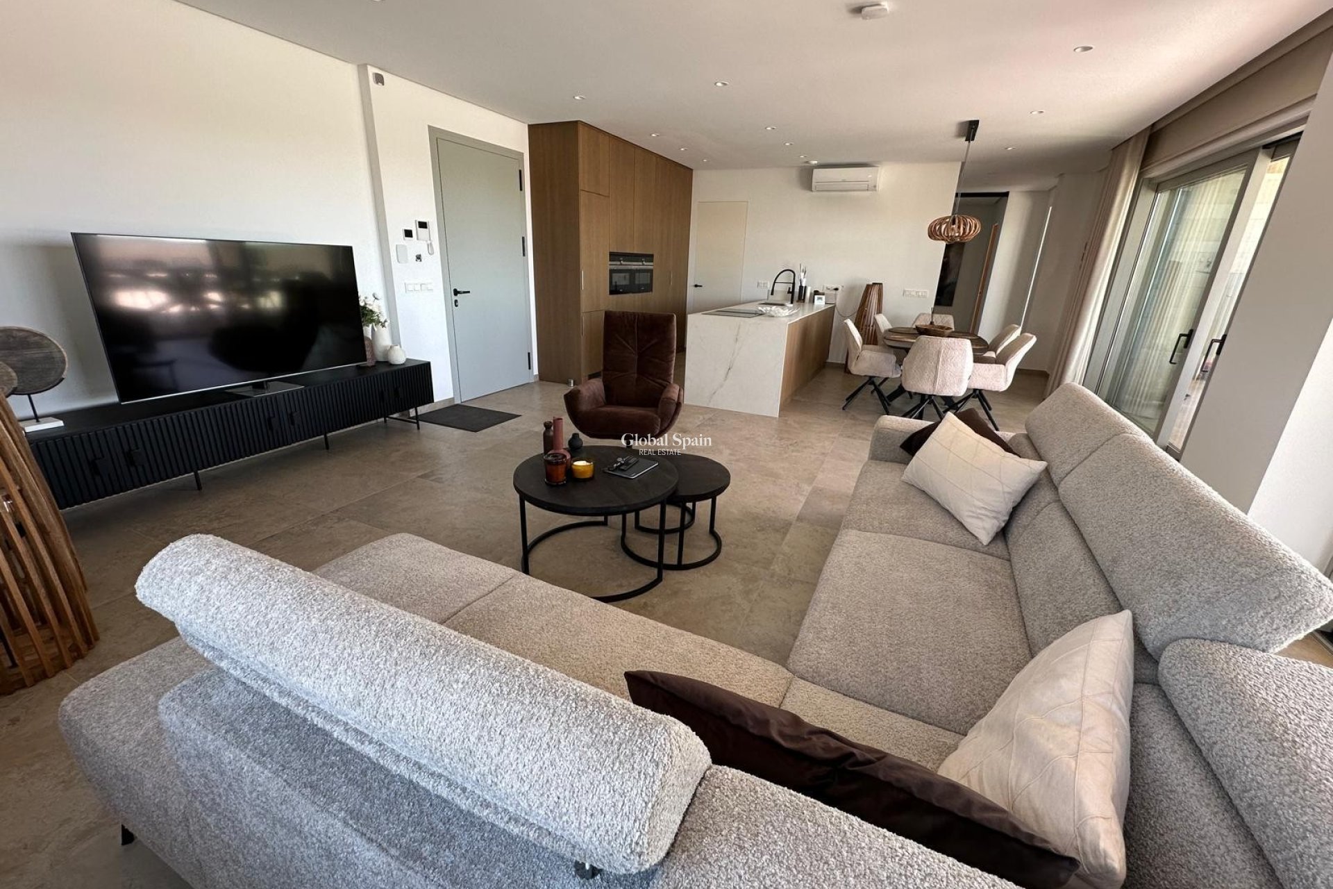 Resale - VILLA -
BENIJÓFAR - Costa Blanca