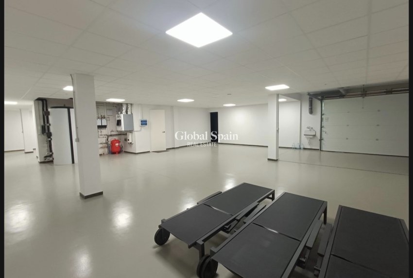 Resale - VILLA -
BENIJÓFAR - Costa Blanca