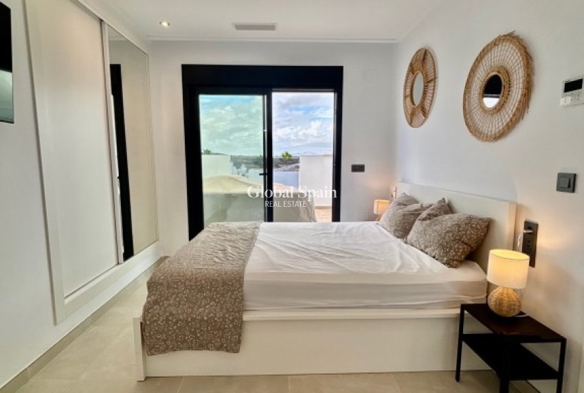 Resale - VILLA -
BENIJÓFAR - Costa Blanca