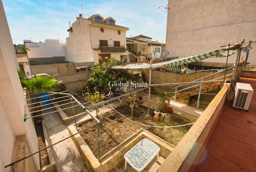 Resale - VILLA -
BENIJÓFAR - Costa Blanca