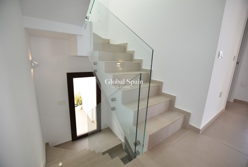 Resale - VILLA -
BENIJÓFAR - Costa Blanca