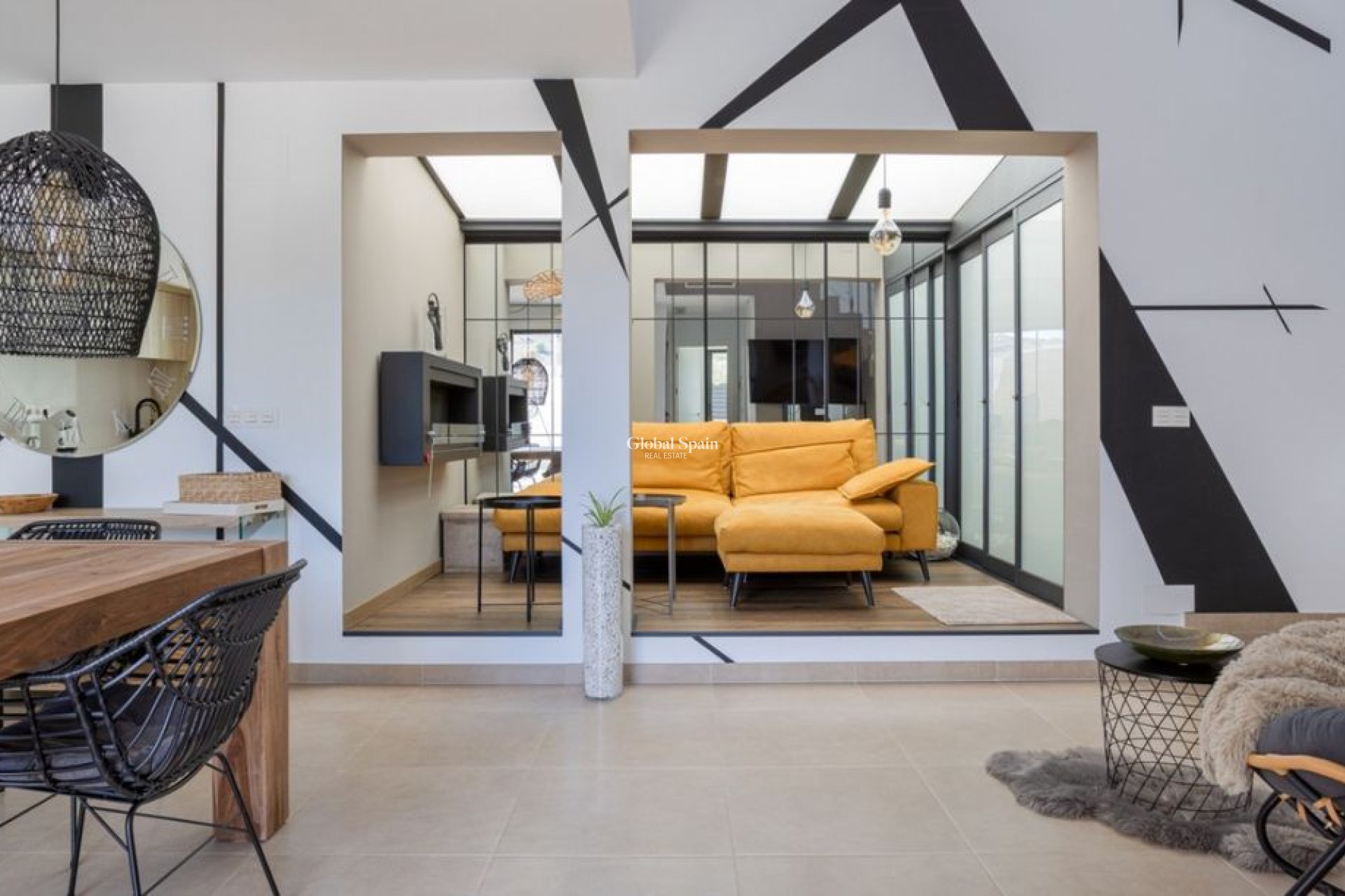 Resale - VILLA -
BENIJÓFAR - Costa Blanca