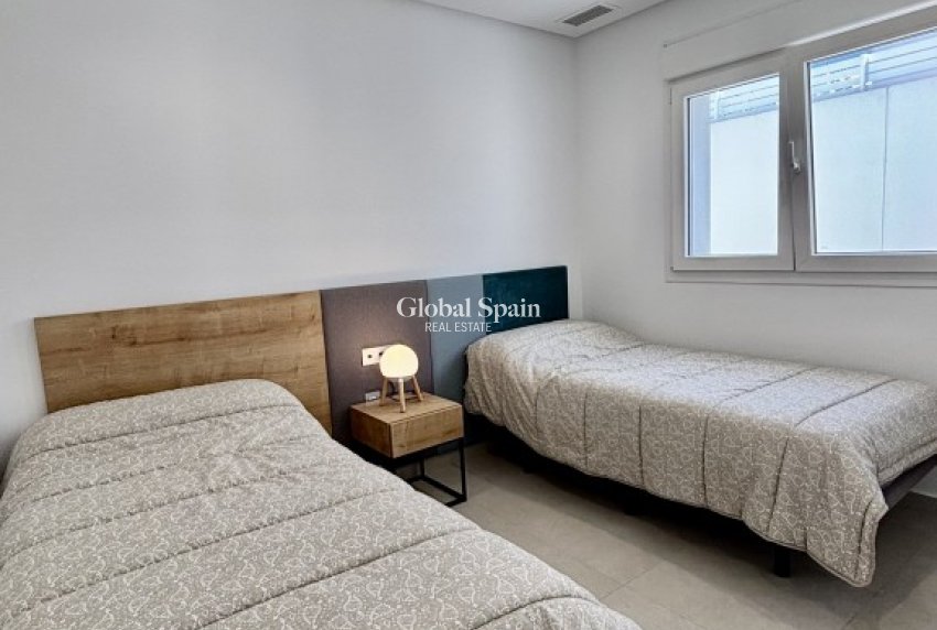 Resale - VILLA -
BENIJÓFAR - Costa Blanca