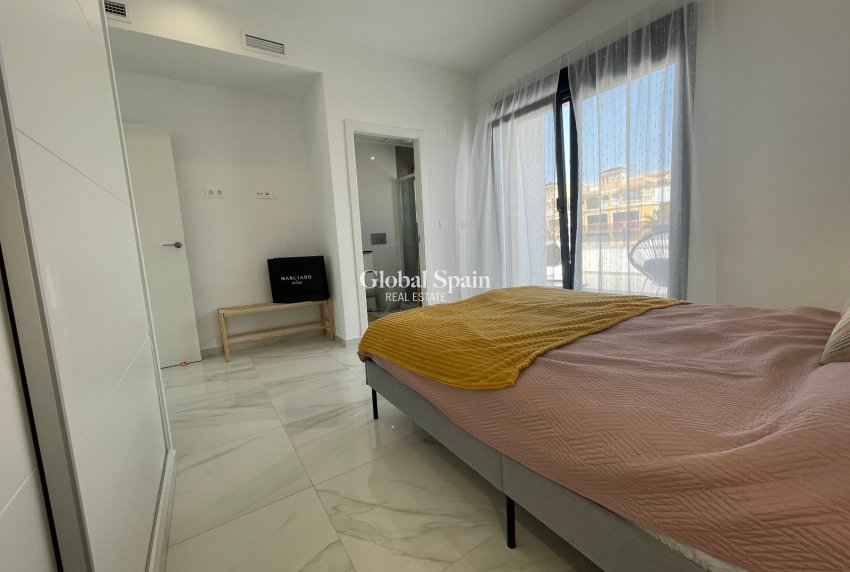 Resale - VILLA -
BENIJÓFAR - Costa Blanca