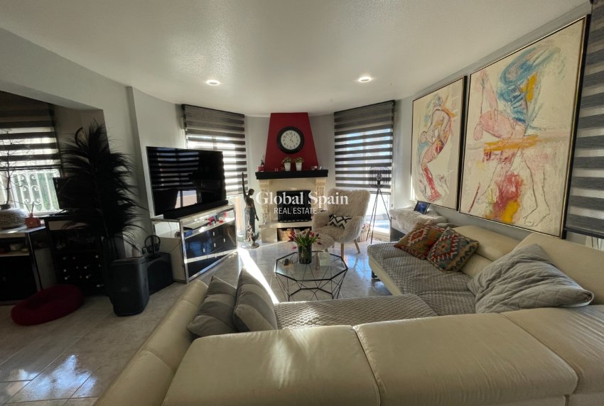 Resale - VILLA -
BENIJÓFAR - Costa Blanca