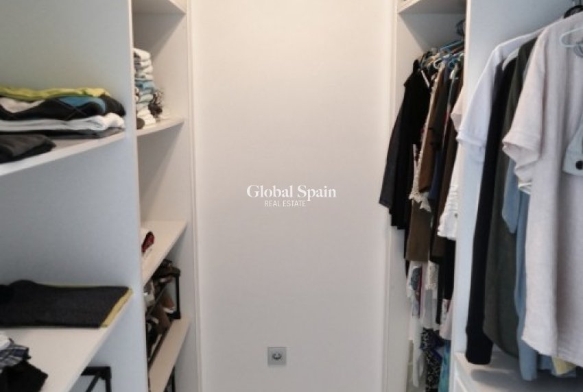 Resale - VILLA -
BENIJÓFAR - Costa Blanca