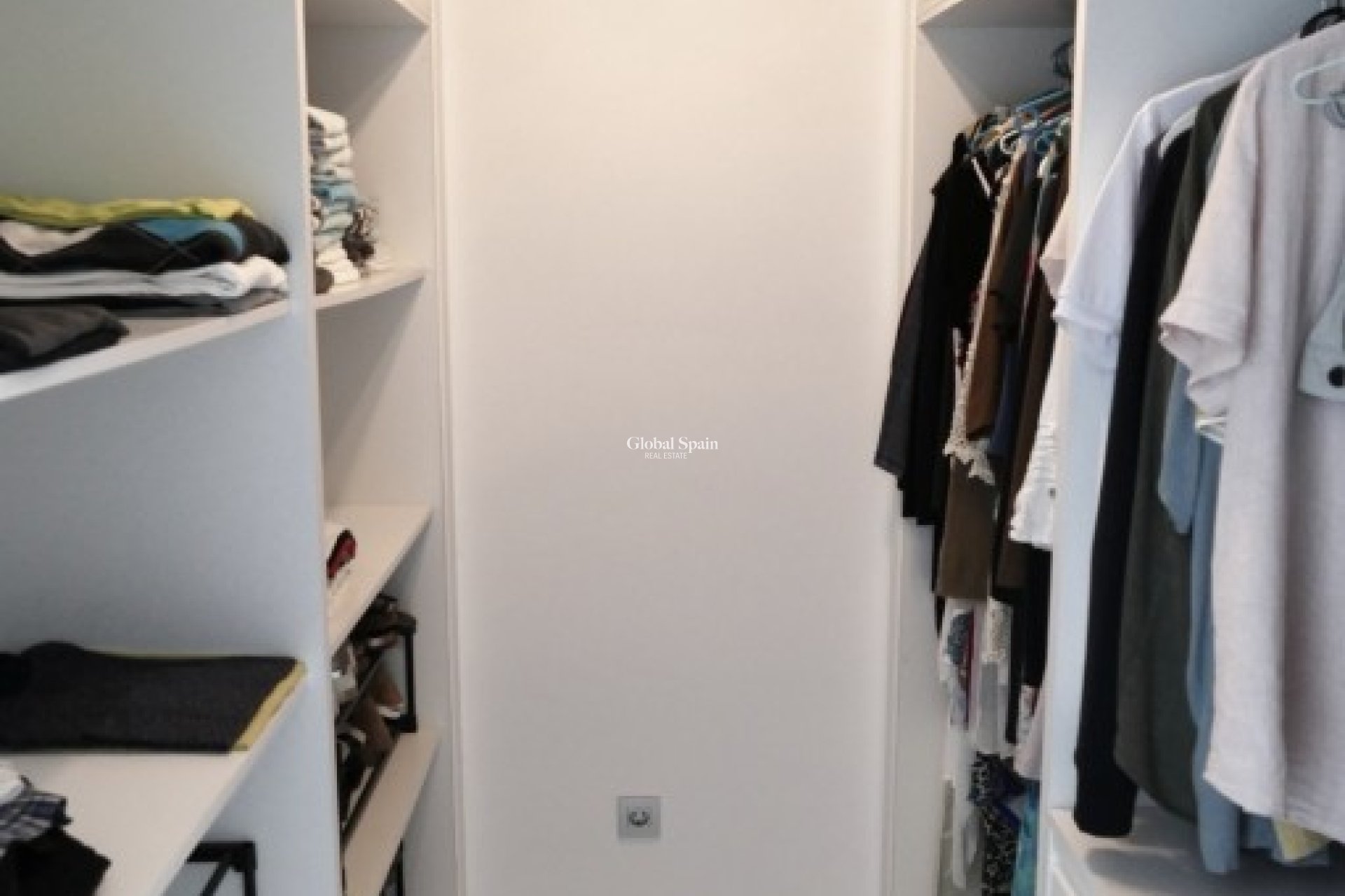 Resale - VILLA -
BENIJÓFAR - Costa Blanca