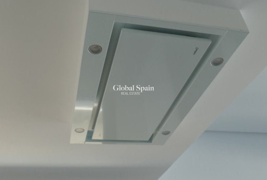 Resale - VILLA -
BENIJÓFAR - Costa Blanca